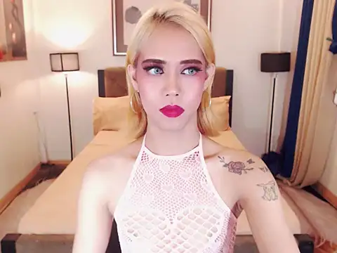 PreciousAmore webcam
