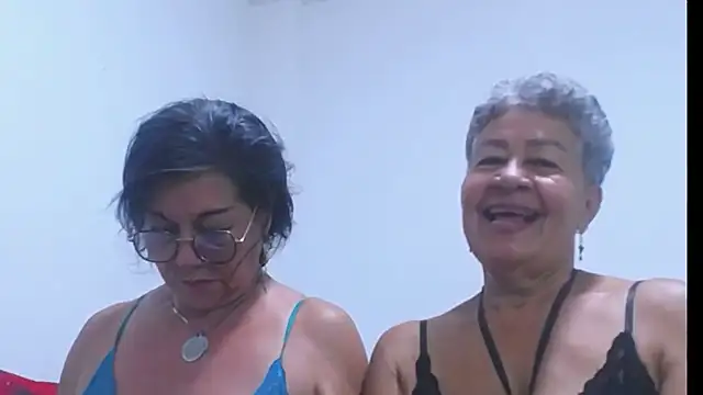 sexycristina_2 live webcam show