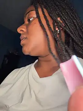 GirthGoddessCoco webcam