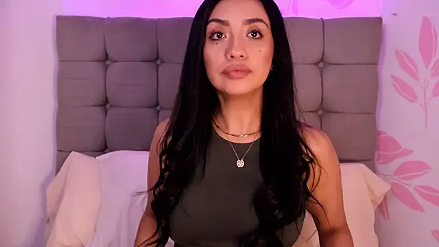 ana_riveros webcam
