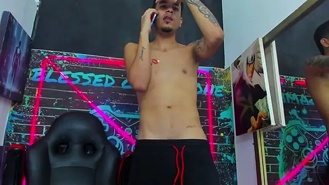 Klaar_Blessed webcam