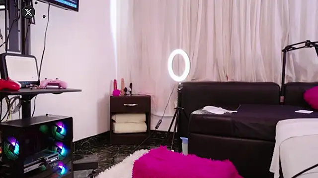 lilithandpaul webcam