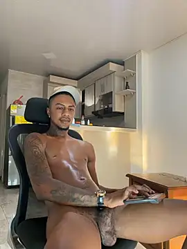 YeremiBrowm webcam
