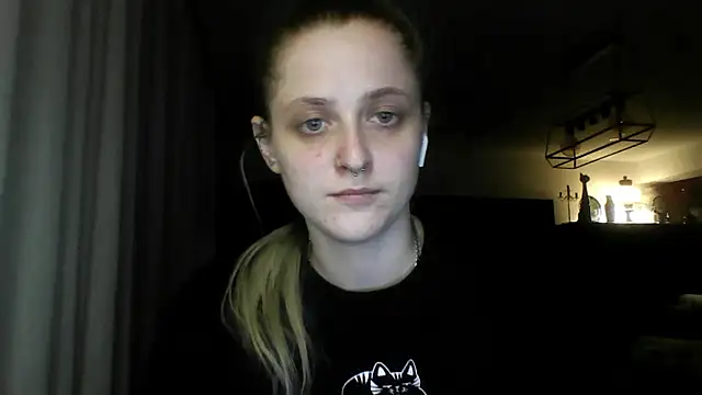 LeaWetGirl webcam