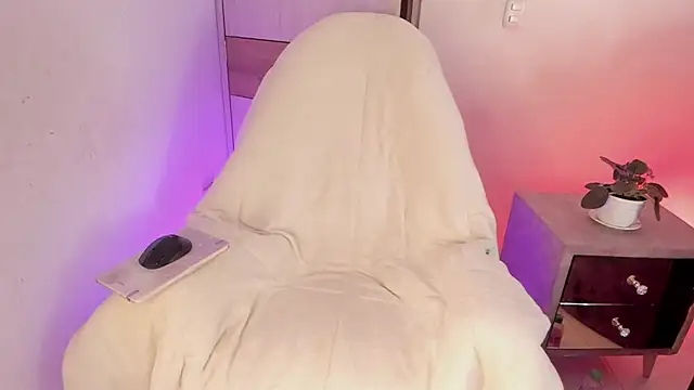 sofi_soft_ live cam on StripChat