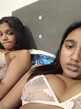 Indianqueen03 webcam