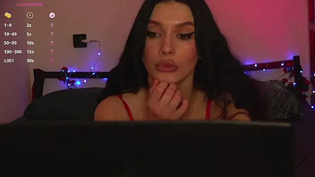 Olivia_Faye webcam