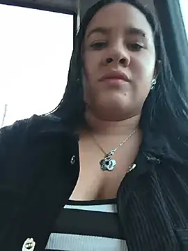Kendra-daring webcam