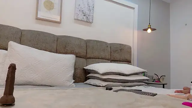 AlmaRose_ webcam
