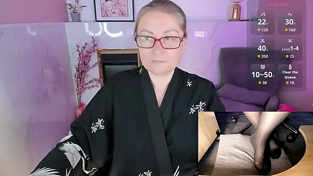 Alexandra_Kind webcam