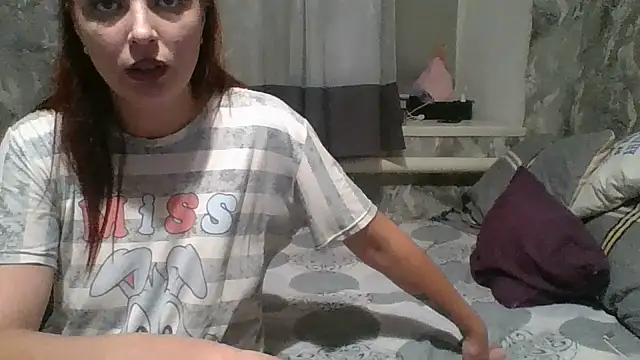 LettieMaddy webcam