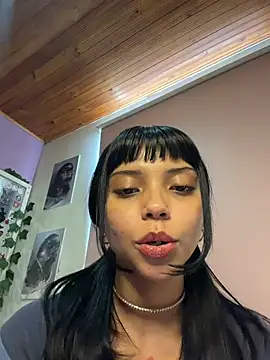 AlanaStormm webcam