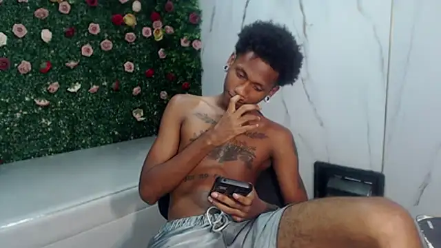 ManSant live webcam show