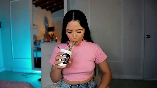niicole_garner webcam