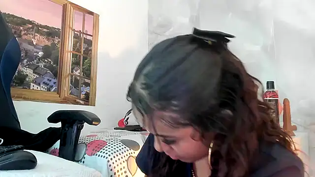MarianaManzur webcam