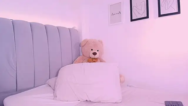 DannaHyde webcam