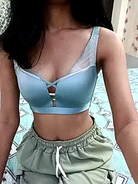 Daisy_Shah_ webcam