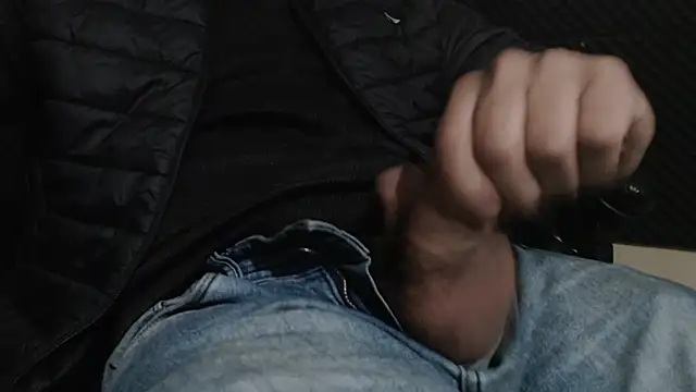 MachoScorpionCaralho webcam