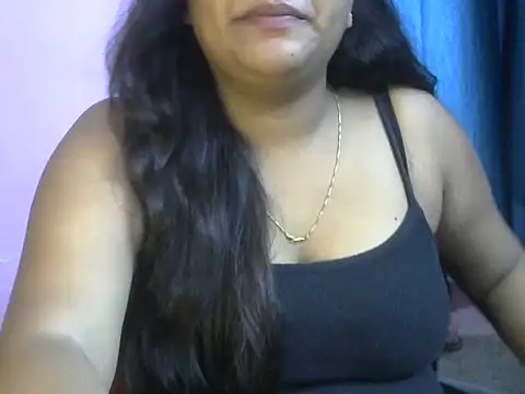 QUEEN-OF-QUEEN webcam