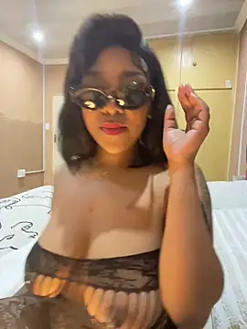 sexyTHANDO webcam