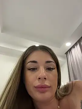 IsabellaEtthan's live cam