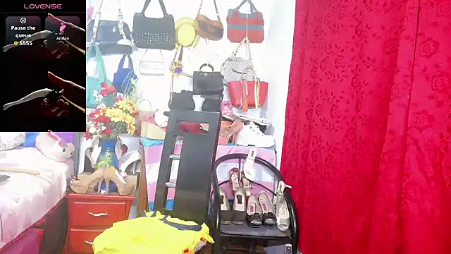 Xiaraa26 webcam