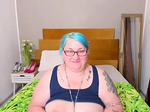 Sugarmommy_69X webcam