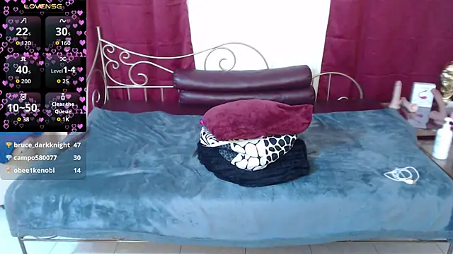 Roxanne_vale webcam