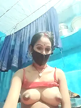 Nandani-758 webcam