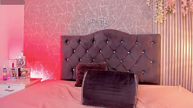 lana_gill1 webcam