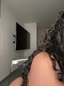 Curlyierr