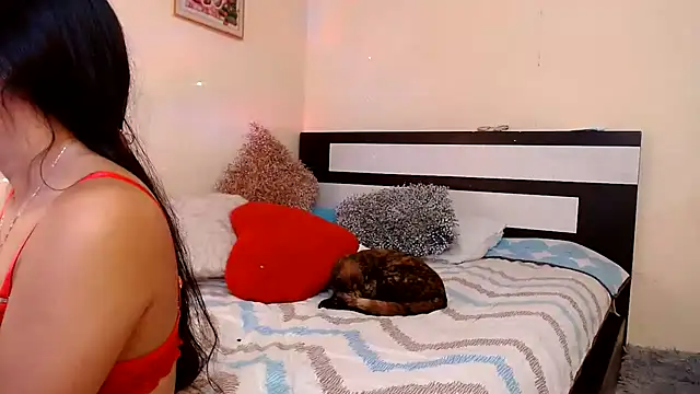 chika_hellar webcam