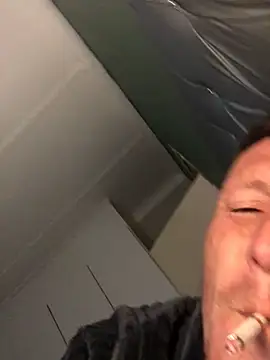 TheSouthernKing live cam on StripChat