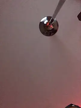 theprettysoles webcam