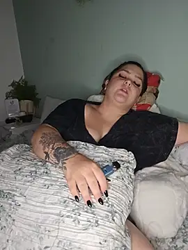 Saucy-Serenity webcam
