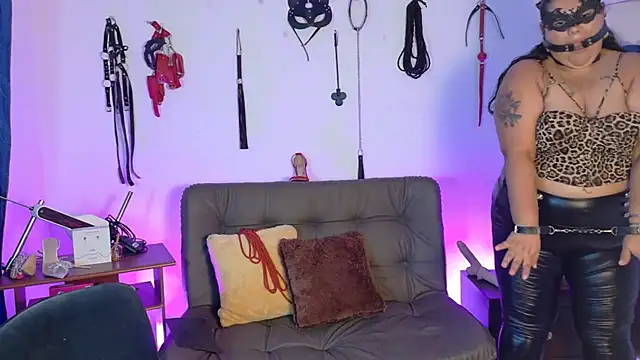 AndreaKinky webcam