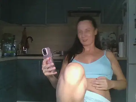 ALICAINWONDERLAND webcam