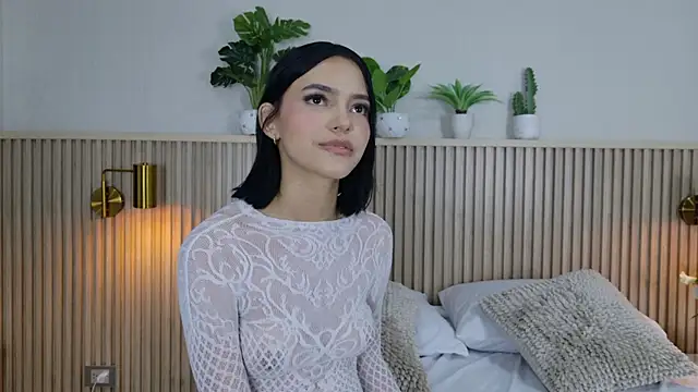 nina_gb webcam