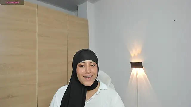 LAY_LA_ webcam