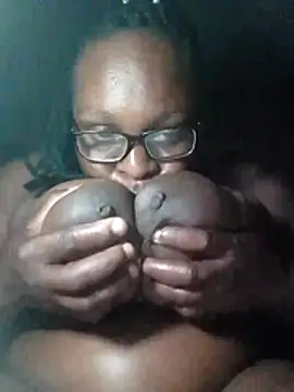 Ebonypearl2 webcam