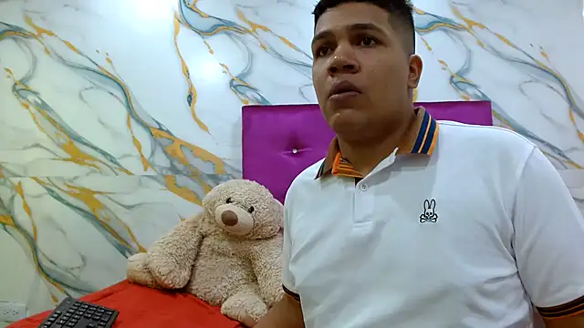 STEVEN-ANGEL webcam