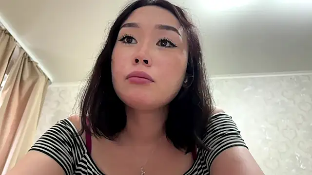 LilowNax webcam