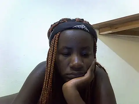 Africanpettite3y webcam
