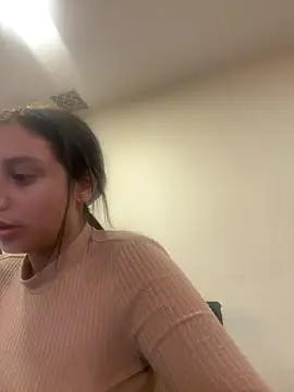 caroline_bennett webcam