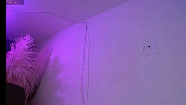 sara_red_xxx webcam