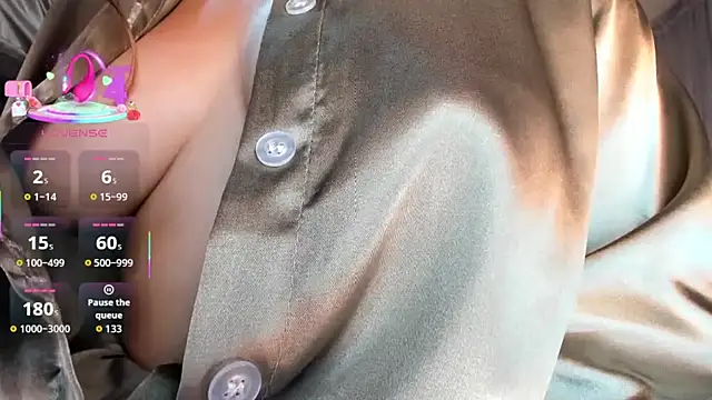 Naughtykitty4 webcam