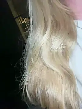 EllyNora