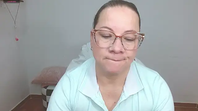 Sex-Psychology live cam on StripChat