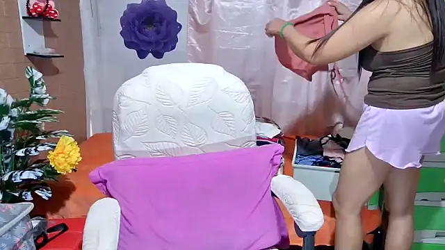Filipina_Desire webcam
