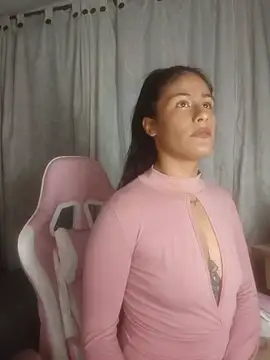 Salome_Cherie webcam
